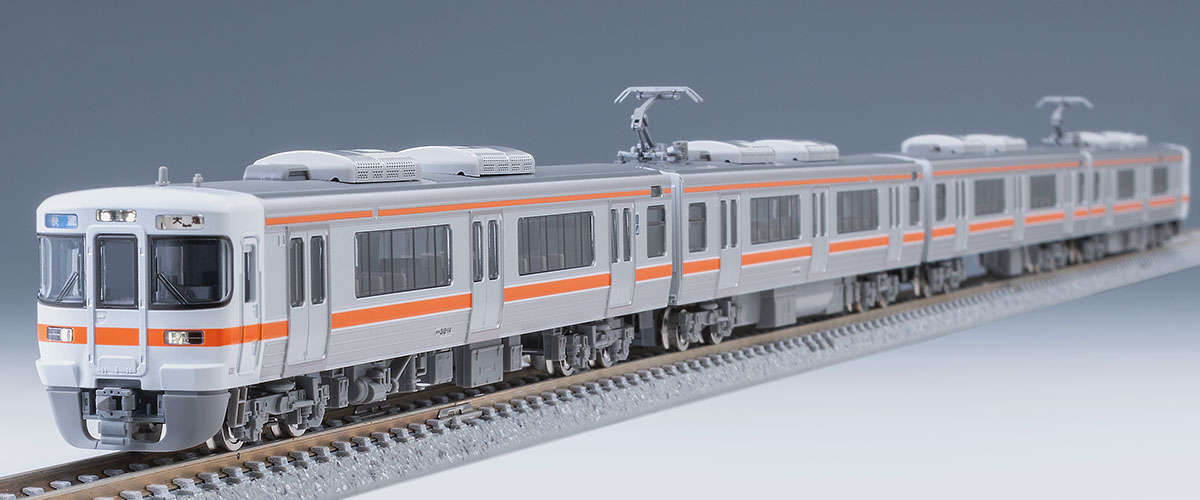 4両の連結例。線路は別売、車番は仕上がり例。模型写真:TOMIX公式商品資料。