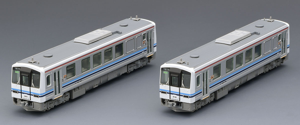 98160の2両全体。山陰線の帯色と側面の窓配置。写真：TOMIX／トミーテック公式商品資料。