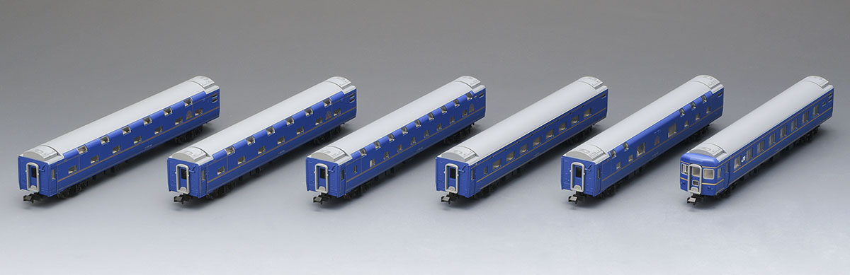 増結6両の全体。機関車・電源車・レールは含みません。模型写真：TOMIX公式商品資料。
