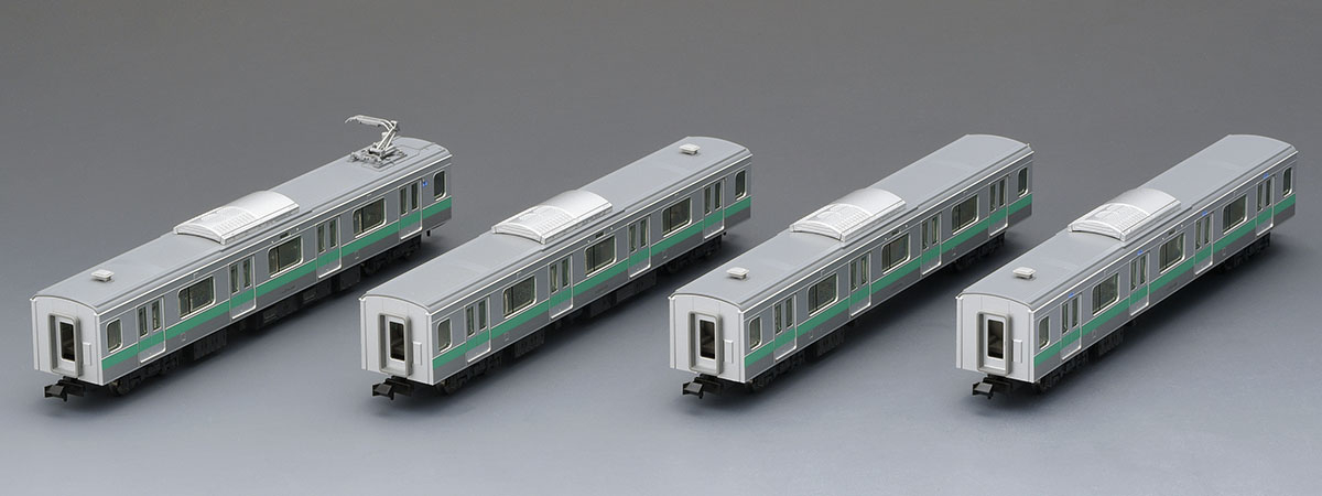 E233-2000系常磐線の増結4両。モハは2400番代、動力なしです。模型写真：TOMIX公式商品資料。