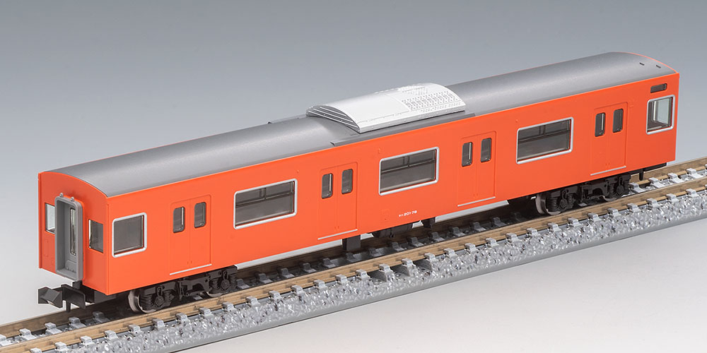 サハ201の30N更新車体、側面窓と妻面を確認。模型写真：TOMIX公式商品資料。